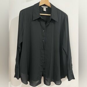 H&M flowy button front shirt
